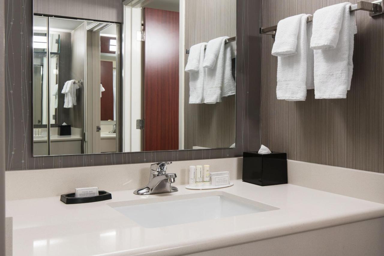 Courtyard By Marriott Seattle Federal Way Exterior foto