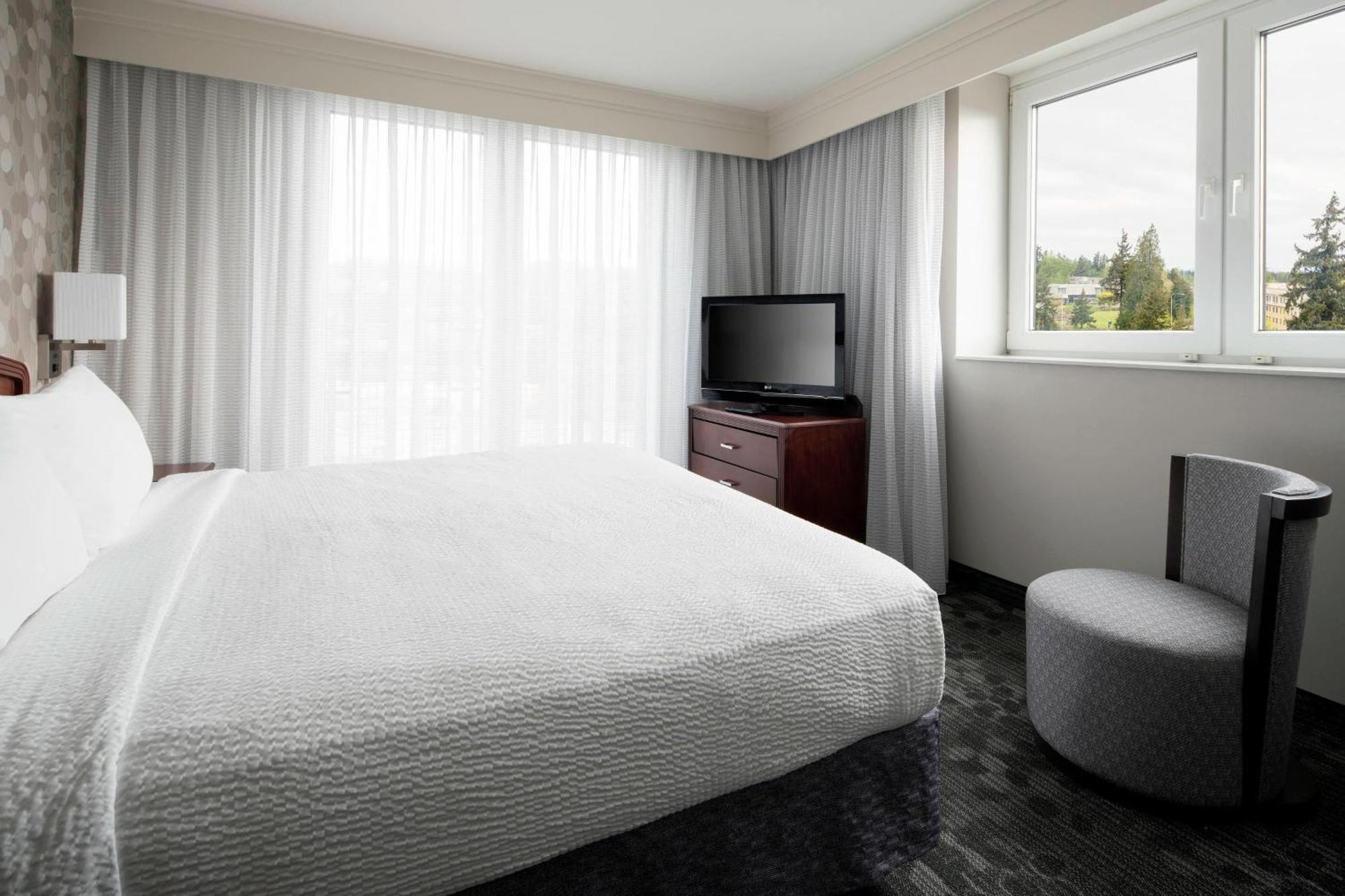 Courtyard By Marriott Seattle Federal Way Exterior foto